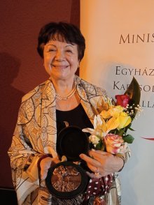 Bulgarian Liliana Zafirova Receives Award for Nationalities from Hungarian Prime Minister Orban