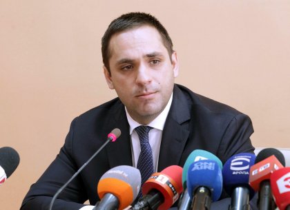 Economy Minister Comments on Government's Economic Policy in 2019