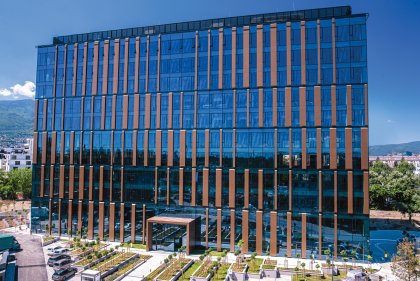 ПЪРВА БЪЛГАРСКА ОФИС СГРАДА ПЕЧЕЛИ ОТЛИЧИЕ ОТ МЕЖДУНАРОДНИЯ КОНКУРСCEE INVESTMENT AWARDS ПЪРВА БЪЛГАРСКА ОФИС СГРАДА ПЕЧЕЛИ ОТЛИЧИЕ ОТ МЕЖДУНАРОДНИЯ КОНКУРСCEE INVESTMENT AWARDS