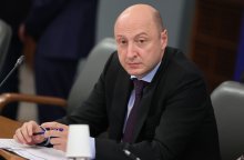 В проектобюджета финансовият министър предлага минимална пенсия от 370 лева и ковид надбавка - 60 лева за пенсионерите