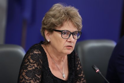 Министър Комитова: Предприехме редица мерки, за да подобрим ситуацията във ВиК сектора Министър Комитова: Предприехме редица мерки, за да подобрим ситуацията във ВиК сектора