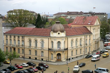 Bulgarian Academy of Sciences' Meteorologists Stage Protest over Financial Problems Bulgarian Academy of Sciences' Meteorologists Stage Protest over Financial Problems