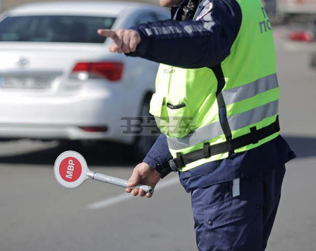 В община Генерал Тошево заловиха употребил два вида наркотици млад шофьор