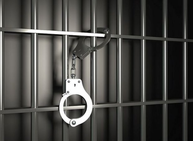 Съдът в Плевен остави за постоянно в ареста 81-годишен мъж, обвинен в убийството на съпругата си Съдът в Плевен остави за постоянно в ареста 81-годишен мъж, обвинен в убийството на съпругата си