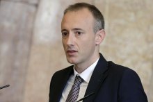 Education Minister Approves Revised Texts on Communism in History Schoolbooks