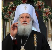 Patriarch Neophyte Meets Cardinal Kasper