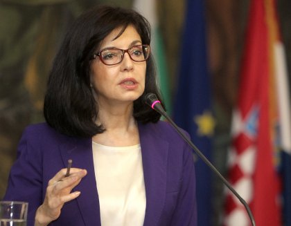  Reformist Bloc's Kuneva: Plevneliev's Nomination Is Attempt to Destroy Bloc