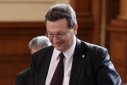 Socialists Lash out at Outgoing Government for Mismanaging Energy Sector