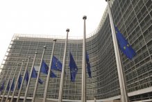 Еврокомисарят по икономиката предлага реформа с индивидуални лимити за дълга на отделните страни в ЕС