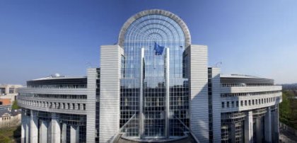 ЕС планира да спре финансирането на нови тръбопроводи за петрол и газ