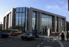 Белгия забранява държавните служители да бъдат търсени по работа в извънработно време