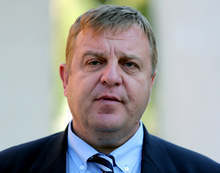 Defence Minister Karakachanov Meets with Col. Gen. Najmeddin Sadikov