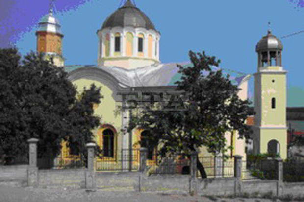 Отбелязва се храмовият празник на тутраканската църква "Свети Николай"