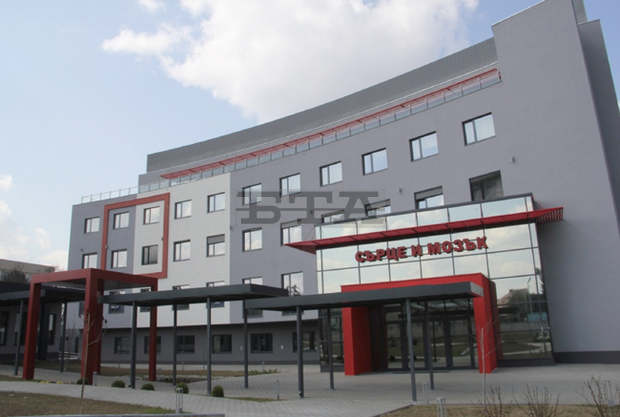 В Плевен през уикенда имунизация срещу COVID-19 ще се извършва в МБАЛ "Сърце и мозък" В Плевен през уикенда имунизация срещу COVID-19 ще се извършва в МБАЛ "Сърце и мозък"