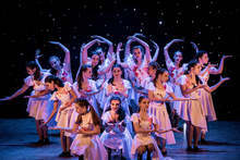 Star Dance изнася годишния си спектакъл в Русе