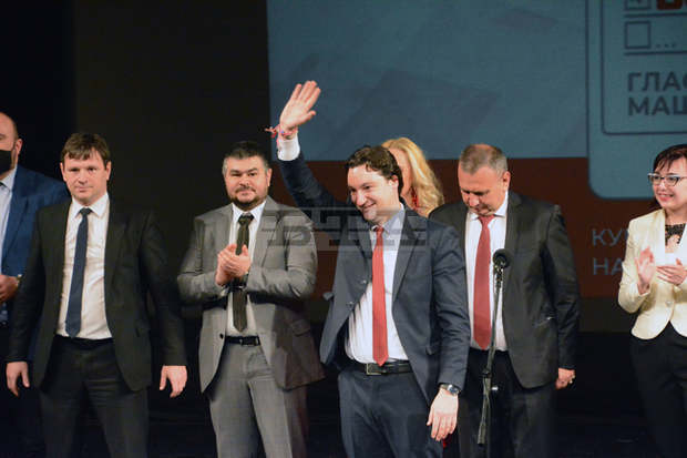 Коалиция "БСП за България" откри предизборната си кампания в Русе Коалиция "БСП за България" откри предизборната си кампания в Русе