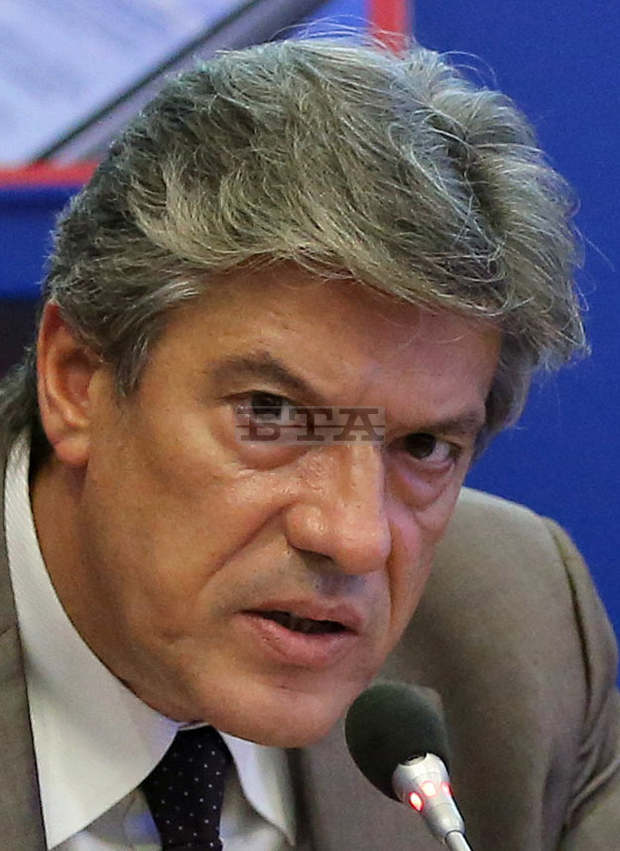 Като "победител", "събитие" и "новина", коментираха анализатори "Продължаваме промяната" Като "победител", "събитие" и "новина", коментираха анализатори "Продължаваме промяната"