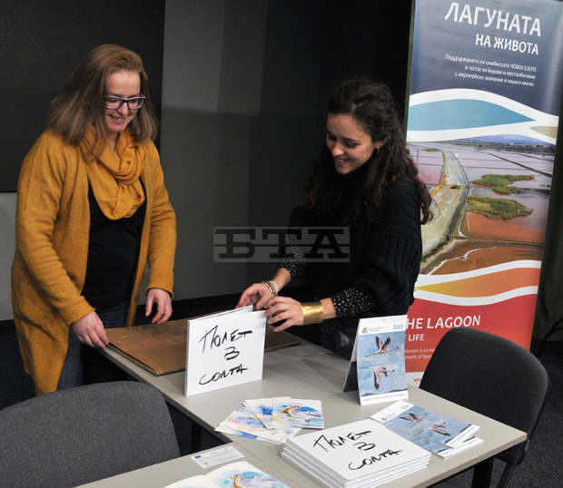 Климатичните промени се отразяват на екосистемата и обитателите на Атанасовското езеро, смятат природозащитници