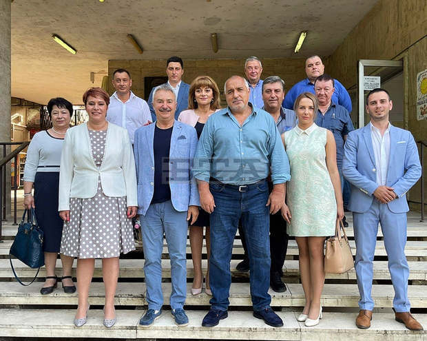 Няма от какво да се срамуваме, заяви на представянето на листата в Монтана Бойко Борисов Няма от какво да се срамуваме, заяви на представянето на листата в Монтана Бойко Борисов