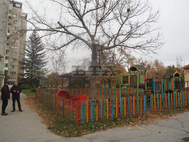 Обновяват детските площадки в Разград Обновяват детските площадки в Разград