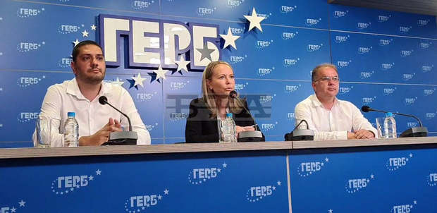 Още утре представителите на ГЕРБ в ЦИК ще внесат предложение контролните разписки да бъдат преброявани и съпоставяне като съдържание Още утре представителите на ГЕРБ в ЦИК ще внесат предложение контролните разписки да бъдат преброявани и съпоставяне като съдържание