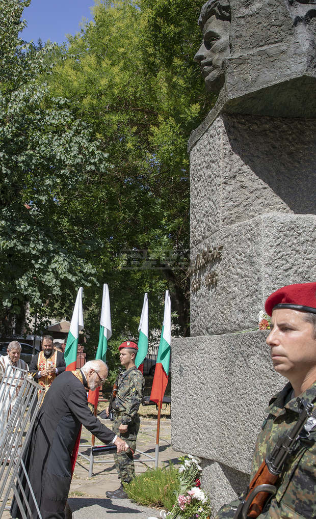 Стара Загора отбеляза тържествено 184 години от рождението на Васил Левски