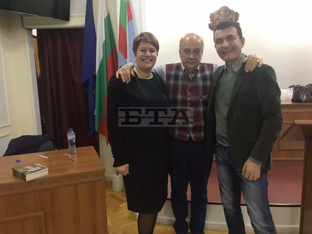 Бившият депутат и конституционен съдия Георги Марков подкрепи водача на листата на ГЕРБ-СДС в Монтана Бившият депутат и конституционен съдия Георги Марков подкрепи водача на листата на ГЕРБ-СДС в Монтана