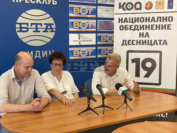Петър Москов: шведският премиер незабавно да се извини, а европейските либерални политици да спрат с надменното си отношение към инакомислещите Петър Москов: шведският премиер незабавно да се извини, а европейските либерални политици да спрат с надменното си отношение към инакомислещите