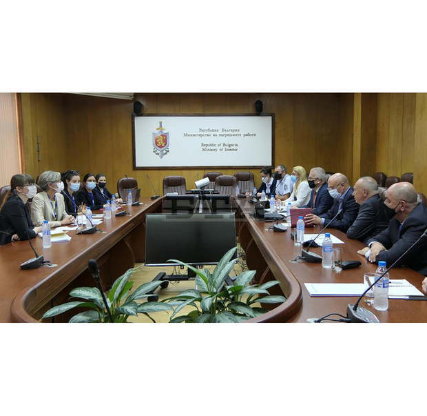 В МВР се състоя среща с ръководителя на мисията на ОССЕ за наблюдение на изборите В МВР се състоя среща с ръководителя на мисията на ОССЕ за наблюдение на изборите