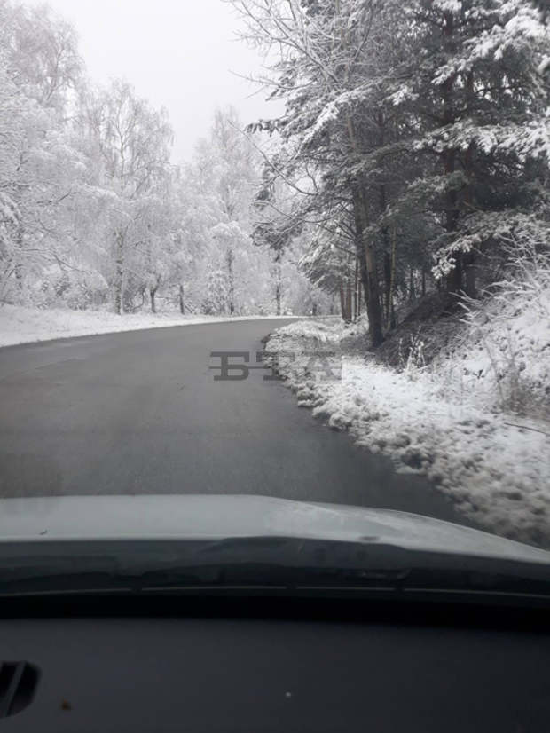 Пътищата във високите части на Пазарджишка област са проходими при зимни условия Пътищата във високите части на Пазарджишка област са проходими при зимни условия