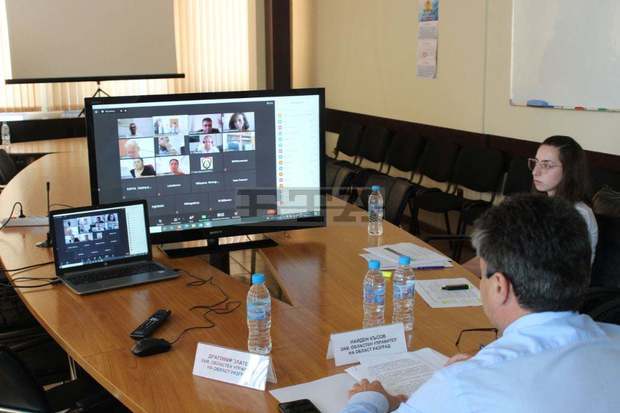 Над 245 км от републиканските пътища в област Разград са в лошо състояние