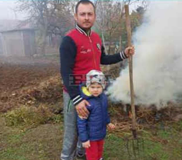Детска градина в Дулово се е включила в кампания "Да бъдеш Баща" Детска градина в Дулово се е включила в кампания "Да бъдеш Баща"
