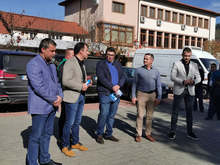 "Няма нужда да ви казвам за кого да гласувате, видяхте как другите потопиха държавата", заяви Красимир Събев от ГЕРБ в Златоград