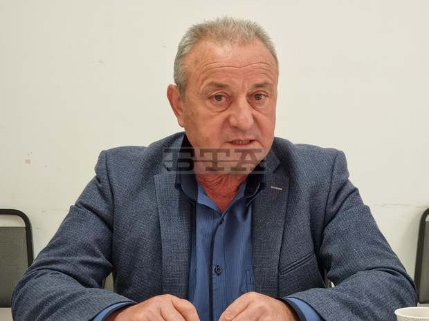 БСП - Ловеч ще излезе с позиция относно оставката на Корнелия Нинова след президентските избори БСП - Ловеч ще излезе с позиция относно оставката на Корнелия Нинова след президентските избори