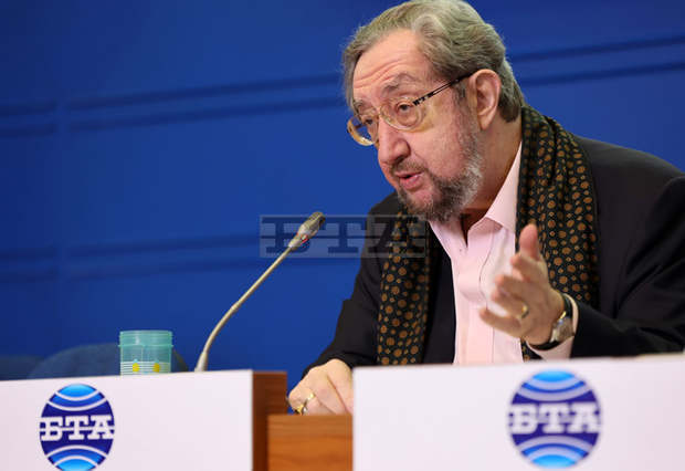 Шест или седем формации имат шанс да влязат в следващия парламент, сочи проучване на "Център за анализи и маркетинг"