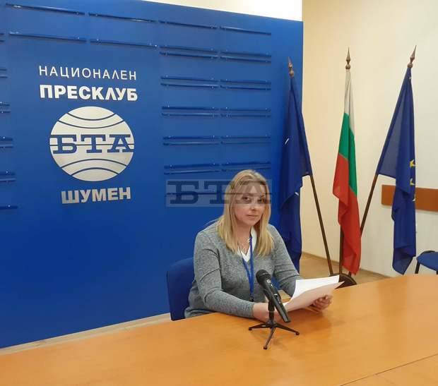Изборният ден в Шуменска област протича в спокойна обстановка, без жалби и сигнали за нарушения Изборният ден в Шуменска област протича в спокойна обстановка, без жалби и сигнали за нарушения