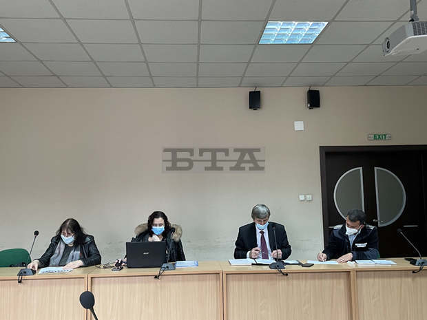 Отпадат ограниченията в работното време на заведенията в Кюстендилска област; възстановяват се плановите операции в болниците Отпадат ограниченията в работното време на заведенията в Кюстендилска област; възстановяват се плановите операции в болниците
