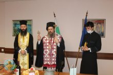 Епископ Поликарп извърши водосвет в Съвета за електронни медии