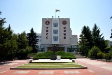 "Лидл България" дари модерна видео техника  на УНСС