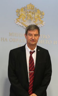 От Синдиката "Образование" настояват родителите да могат да правят тестовете на малките ученици вкъщи
