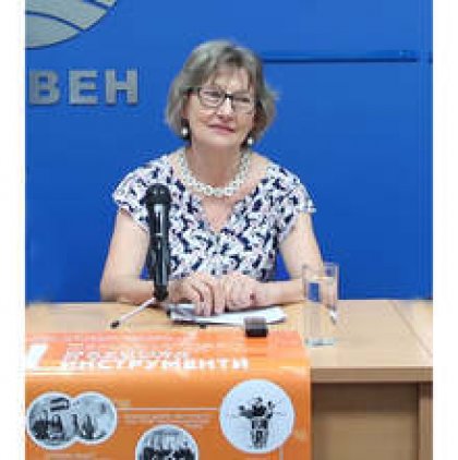 Плевенската филхармония изпраща 2021 година с високи постижения и национални награди Плевенската филхармония изпраща 2021 година с високи постижения и национални награди