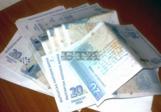 Община Тервел ще дава до 400 лева студентска стипендия, за да върне младите хора Община Тервел ще дава до 400 лева студентска стипендия, за да върне младите хора