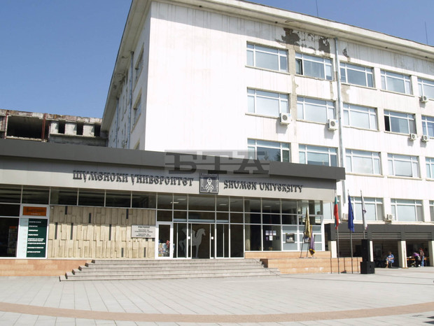 В Шуменския университет има свободни места в осем специалности