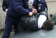 Задържаха четирима при акция в София