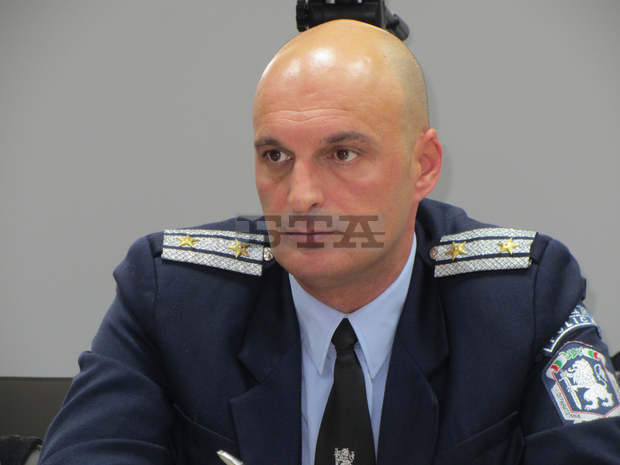 Да се кара с повишено внимание в района на инцидента на АМ "Струма", призовават от "Пътна полиция" - Перник Да се кара с повишено внимание в района на инцидента на АМ "Струма", призовават от "Пътна полиция" - Перник