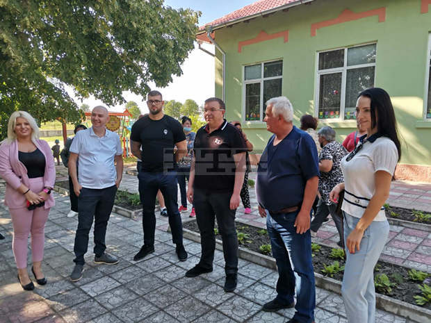 Проф. д-р Костадин Ангелов, водач на листата на ГЕРБ/СДС-Варна: За спирането на държавата ще плащаме всички