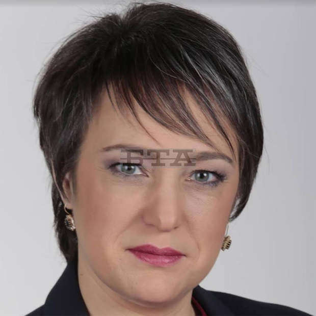 Анна Славова: Дистанционната работа създаде редица проблеми за семействата и учителите Анна Славова: Дистанционната работа създаде редица проблеми за семействата и учителите