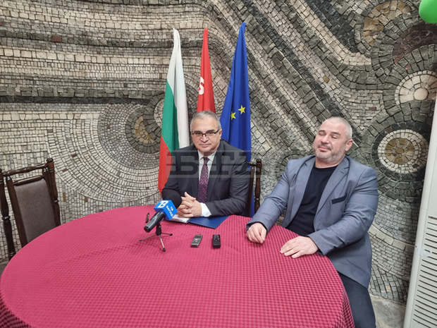 Според депутатът от БСП Бойко Клечков едно законово решение може да реши проблемите с липсата на консолидация с асоциациите по ВиК Според депутатът от БСП Бойко Клечков едно законово решение може да реши проблемите с липсата на консолидация с асоциациите по ВиК