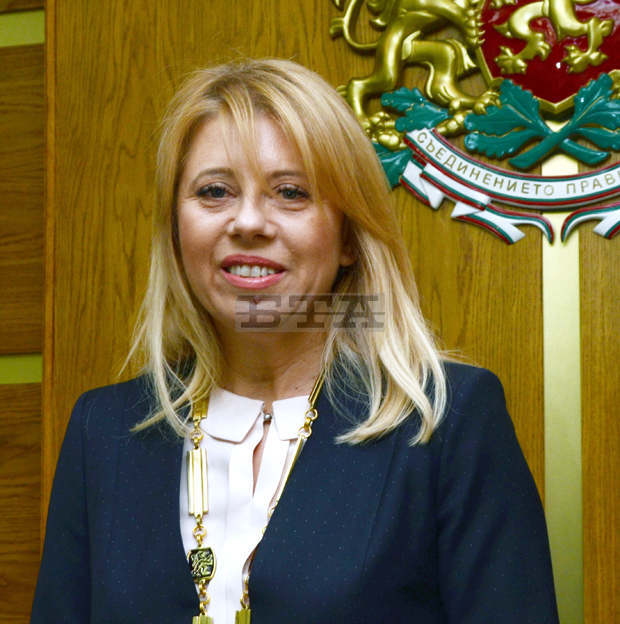 Център от семеен тип за възрастни с деменция ще бъде открит в добричкото село Опанец Център от семеен тип за възрастни с деменция ще бъде открит в добричкото село Опанец