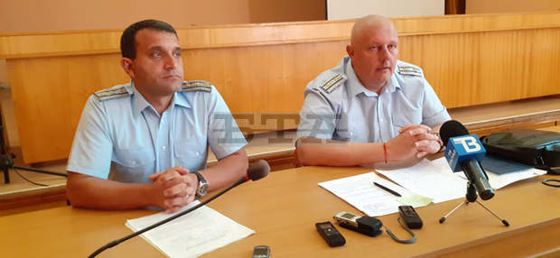 Освежена е пътната маркировка около всички учебни заведения в област Кюстендил преди първия учебен ден Освежена е пътната маркировка около всички учебни заведения в област Кюстендил преди първия учебен ден